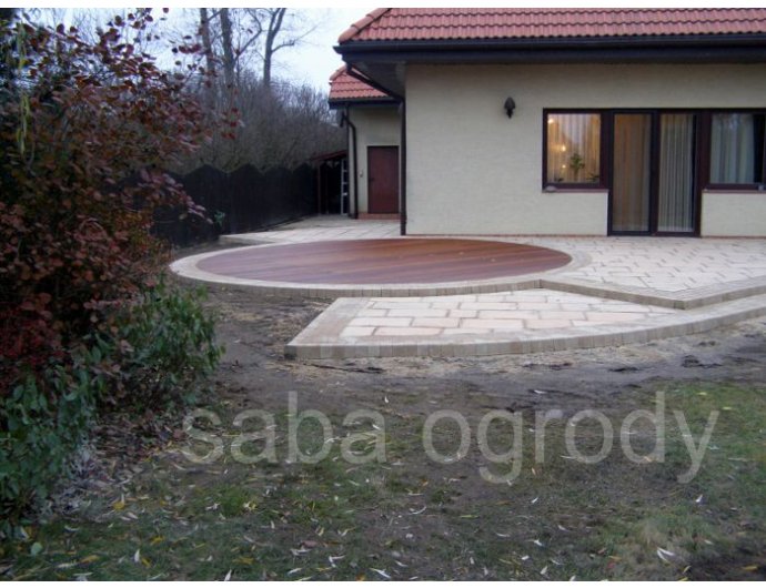 Okrągły taras